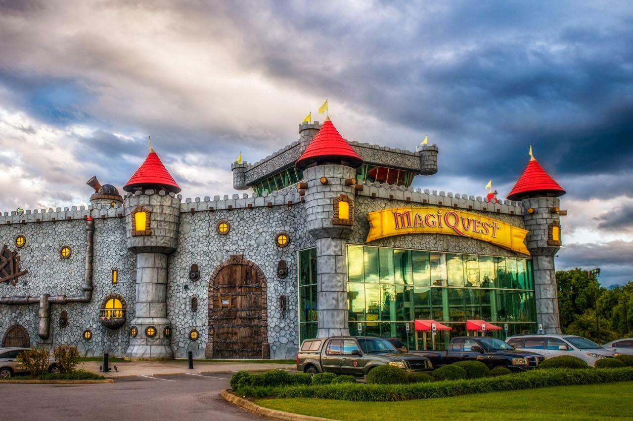 Hotel Bear Hugs Pigeon Forge Exterior foto